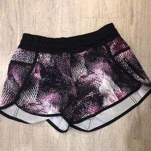 Lululemon Limited Edition Seawheeze Tracker Short